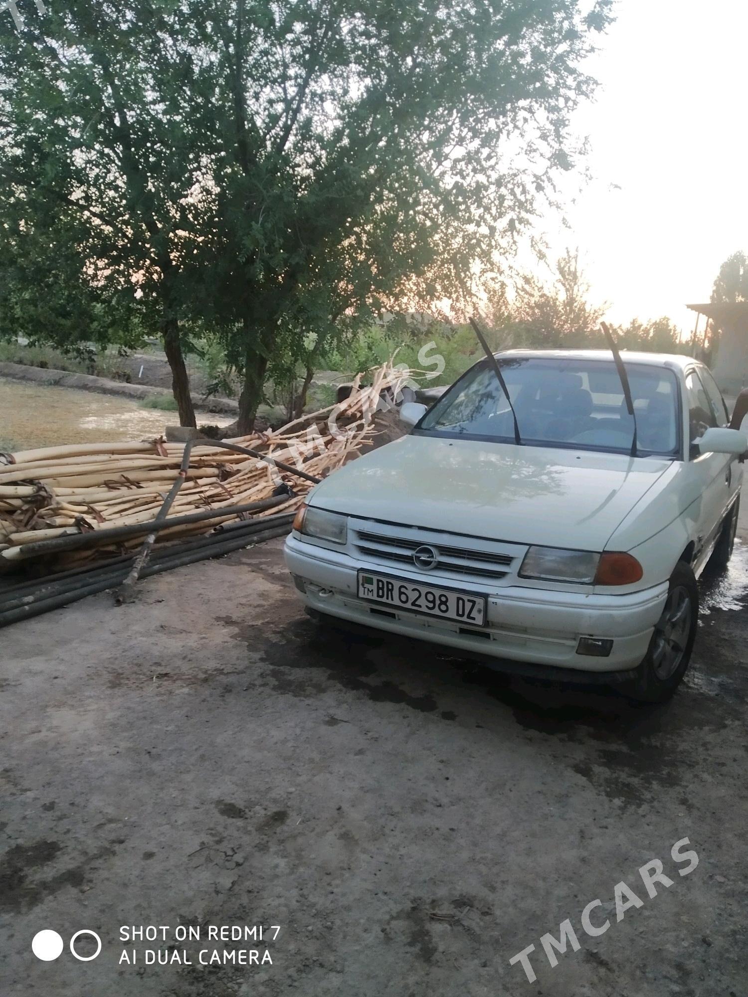 Opel Astra 1993 - 28 000 TMT - Gubadag - img 7
