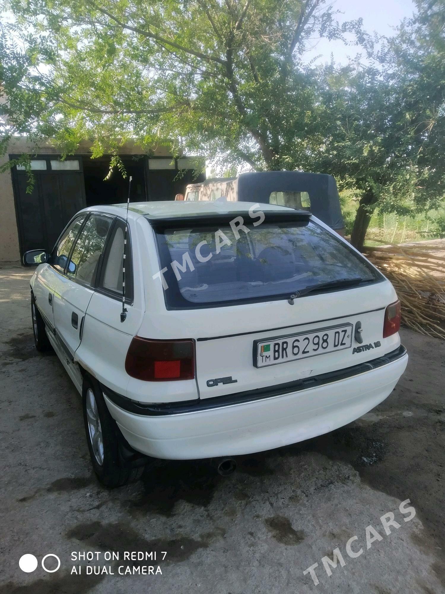 Opel Astra 1993 - 28 000 TMT - Gubadag - img 6