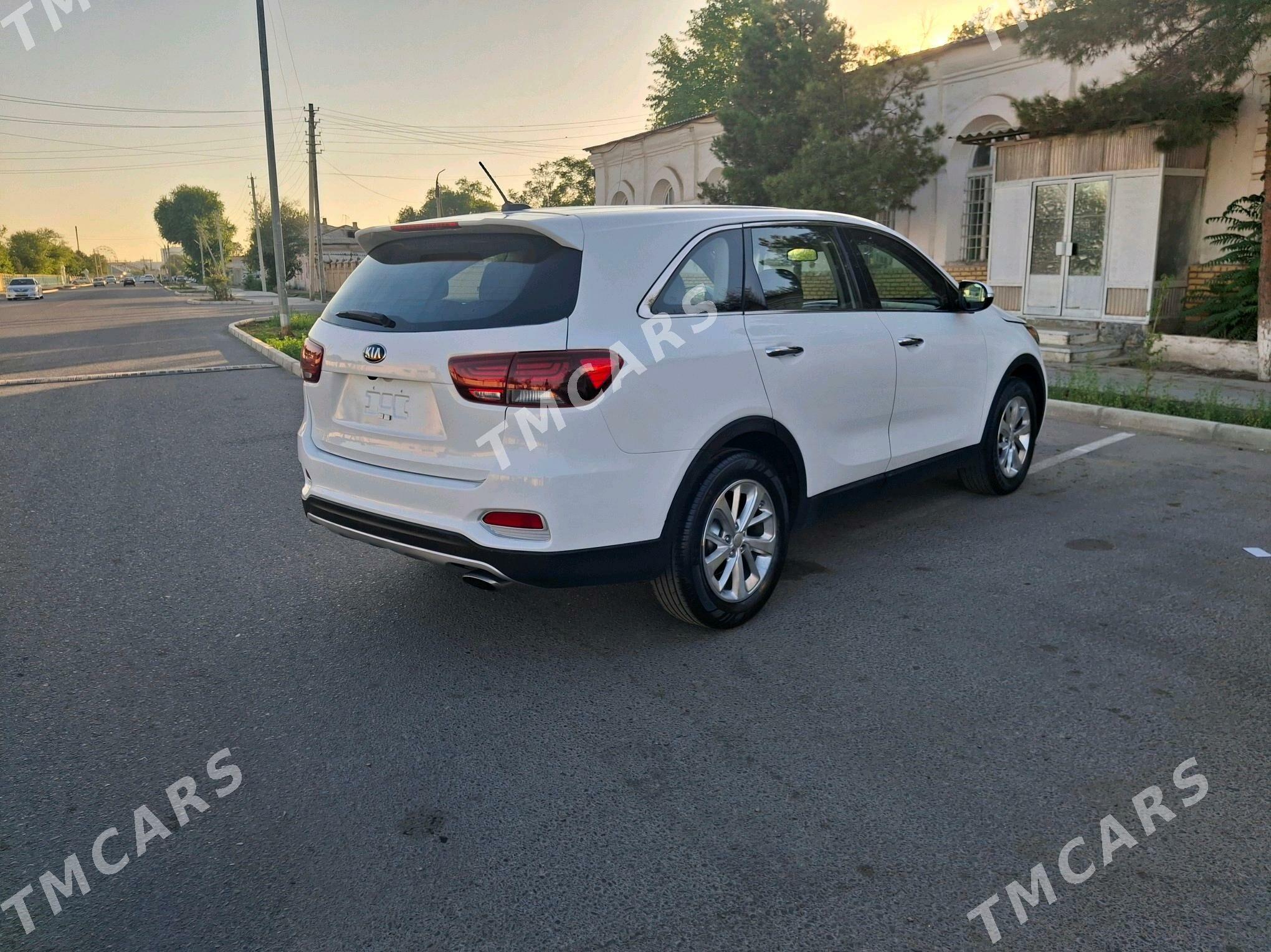 Kia Sorento 2020 - 280 000 TMT - Мары - img 5