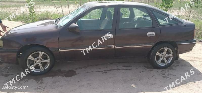 Opel Vectra 1995 - 22 000 TMT - Губадаг - img 4