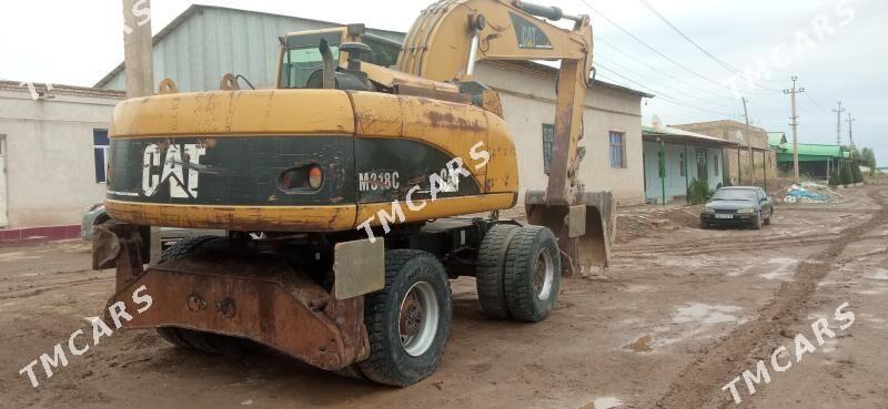 Caterpillar Excavator 2006 - 900 000 TMT - Дашогуз - img 2