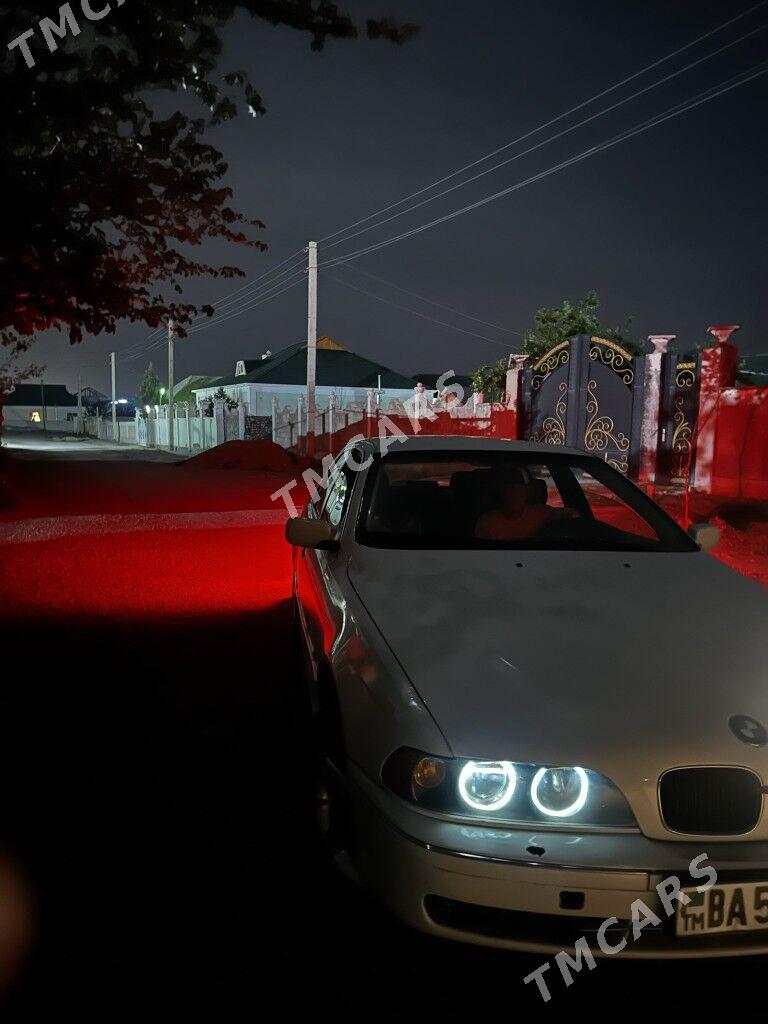 BMW E39 1998 - 80 000 TMT - Балканабат - img 2