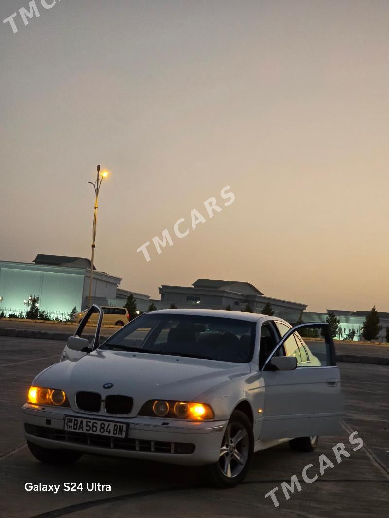 BMW E39 1998 - 80 000 TMT - Балканабат - img 3
