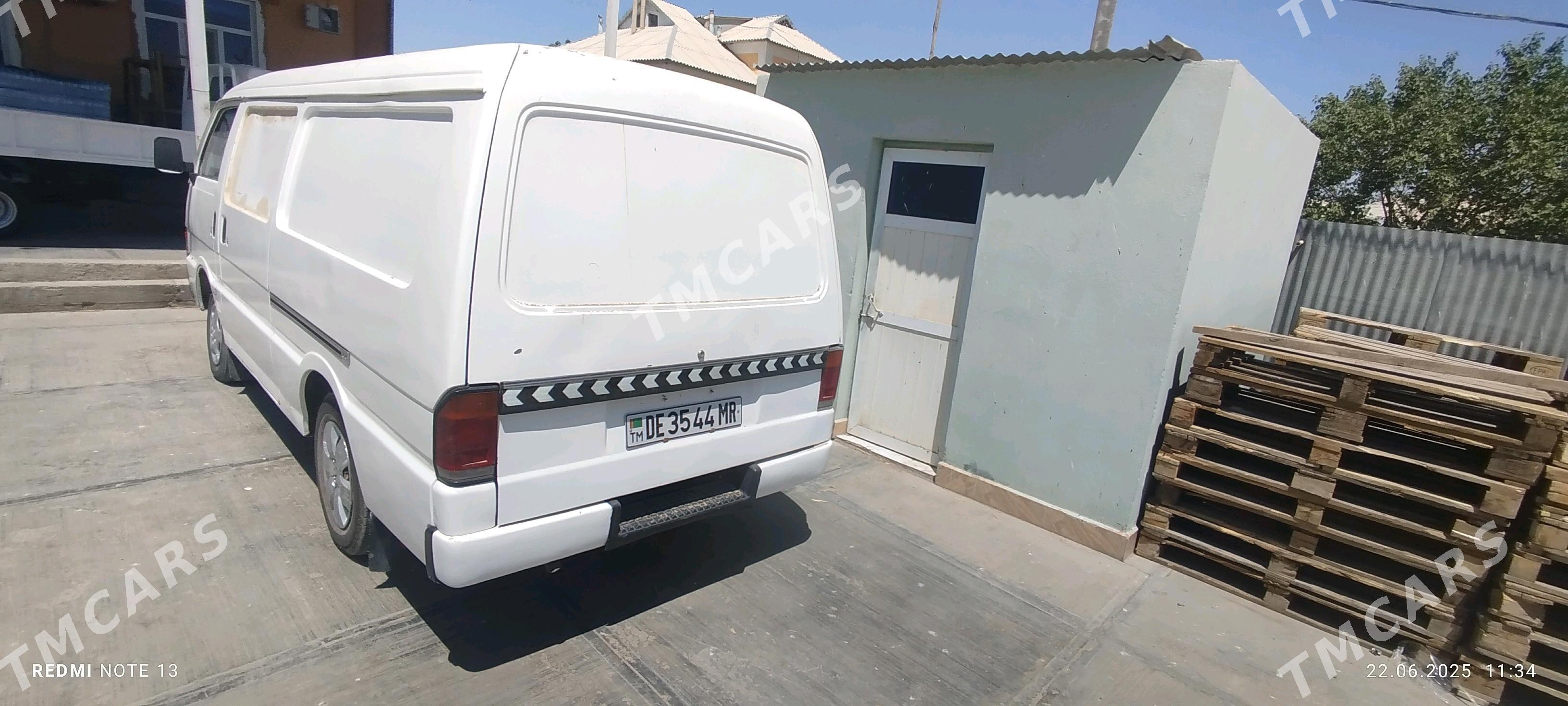 Toyota Hiace 1999 - 60 000 TMT - Mary - img 4