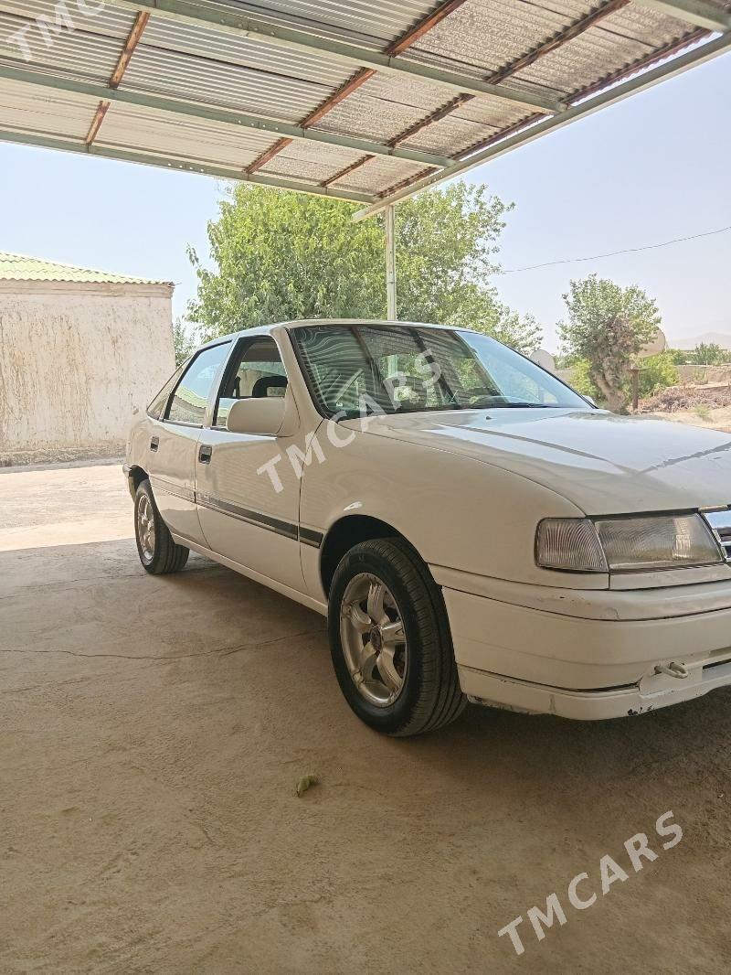 Opel Vectra 1992 - 27 000 TMT - Бахарден - img 7
