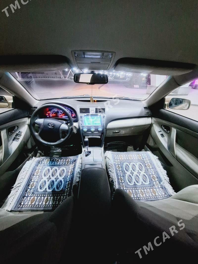 Toyota Camry 2011 - 175 000 TMT - Дашогуз - img 6