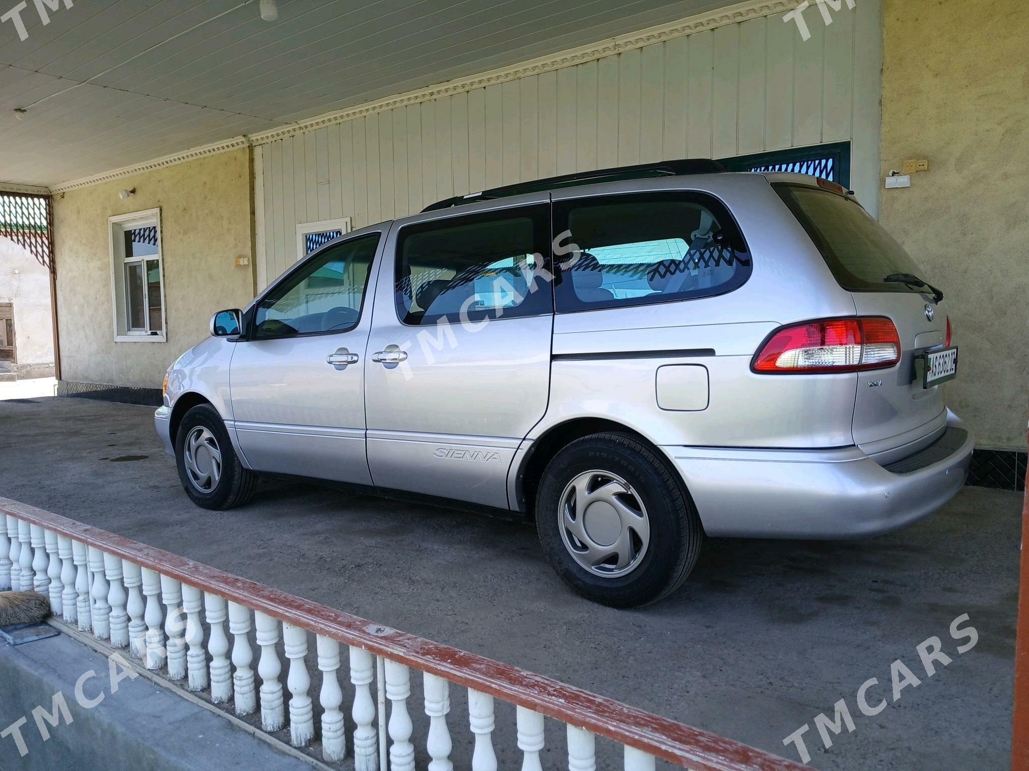 Toyota Sienna 2003 - 165 000 TMT - Gurbansoltan Eje - img 6