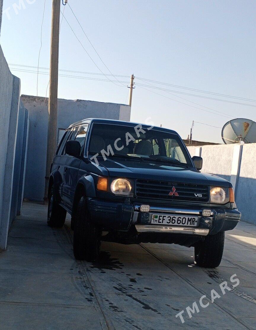 Mitsubishi Montero 1995 - 75 000 TMT - Ýolöten - img 1