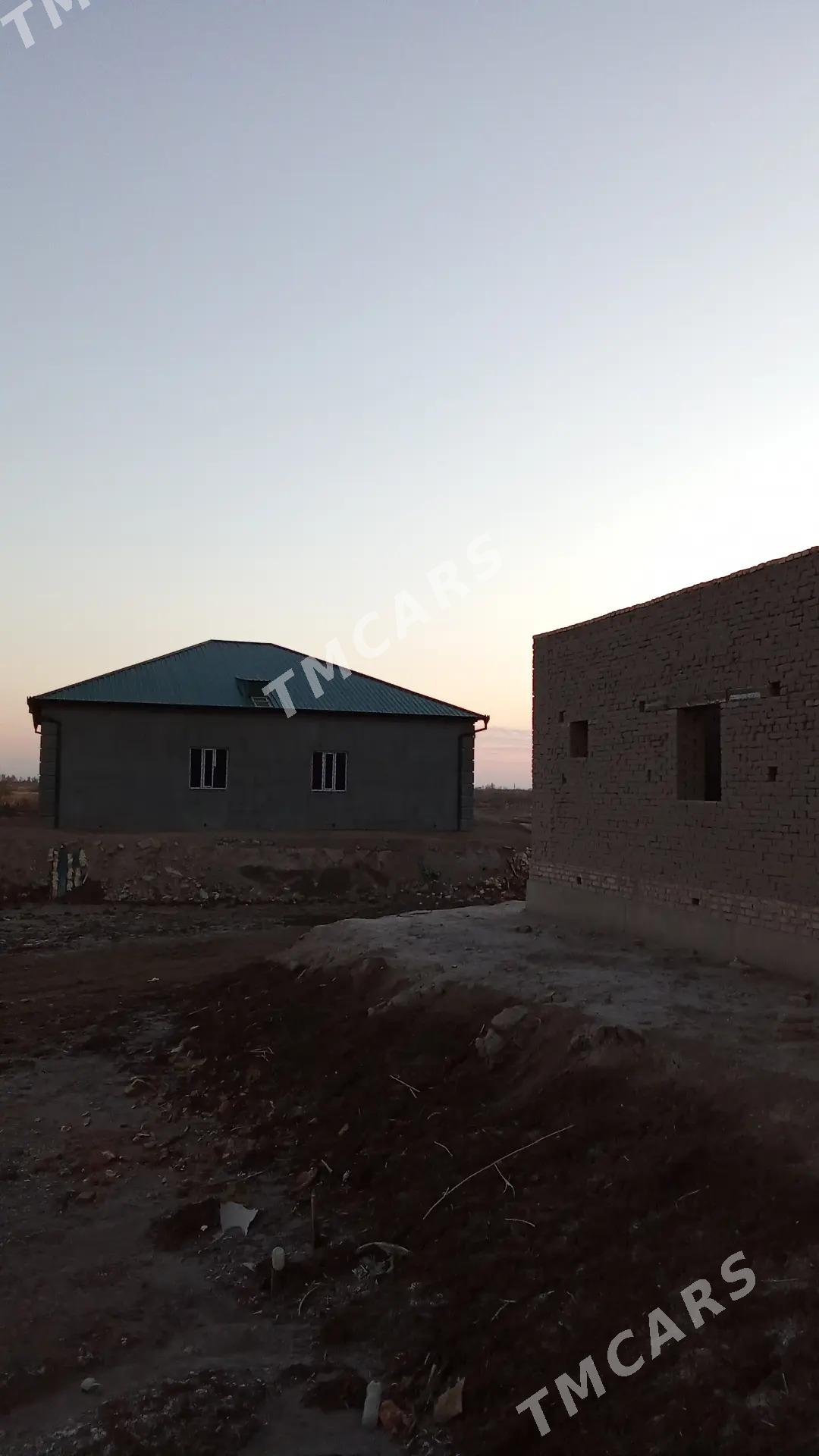16 sotuk ýyldyz magazinyn yany - Şabat etr. - img 4