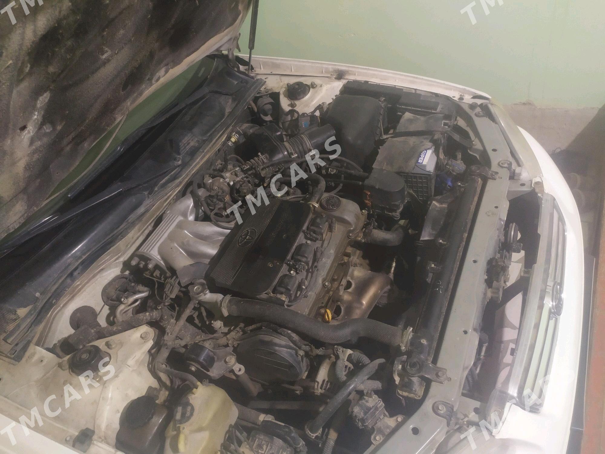 Toyota Camry 2000 - 120 000 TMT - Кёнеургенч - img 3