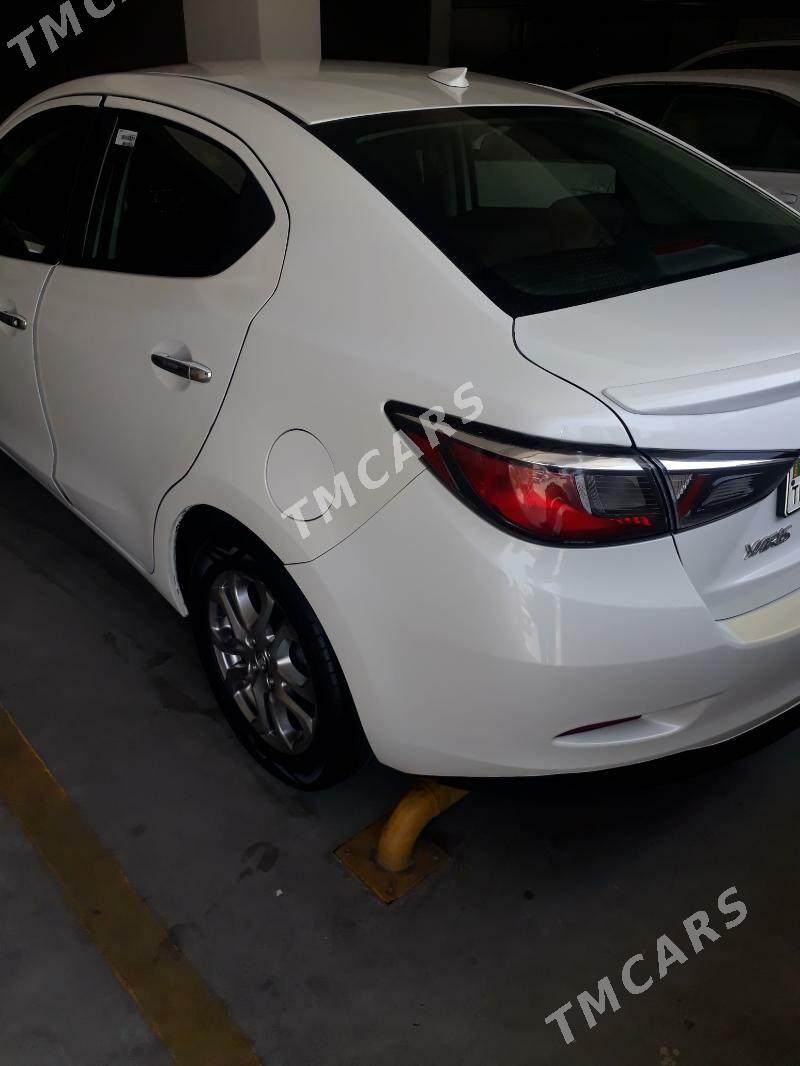 Toyota Yaris 2018 - 178 000 TMT - Ашхабад - img 4