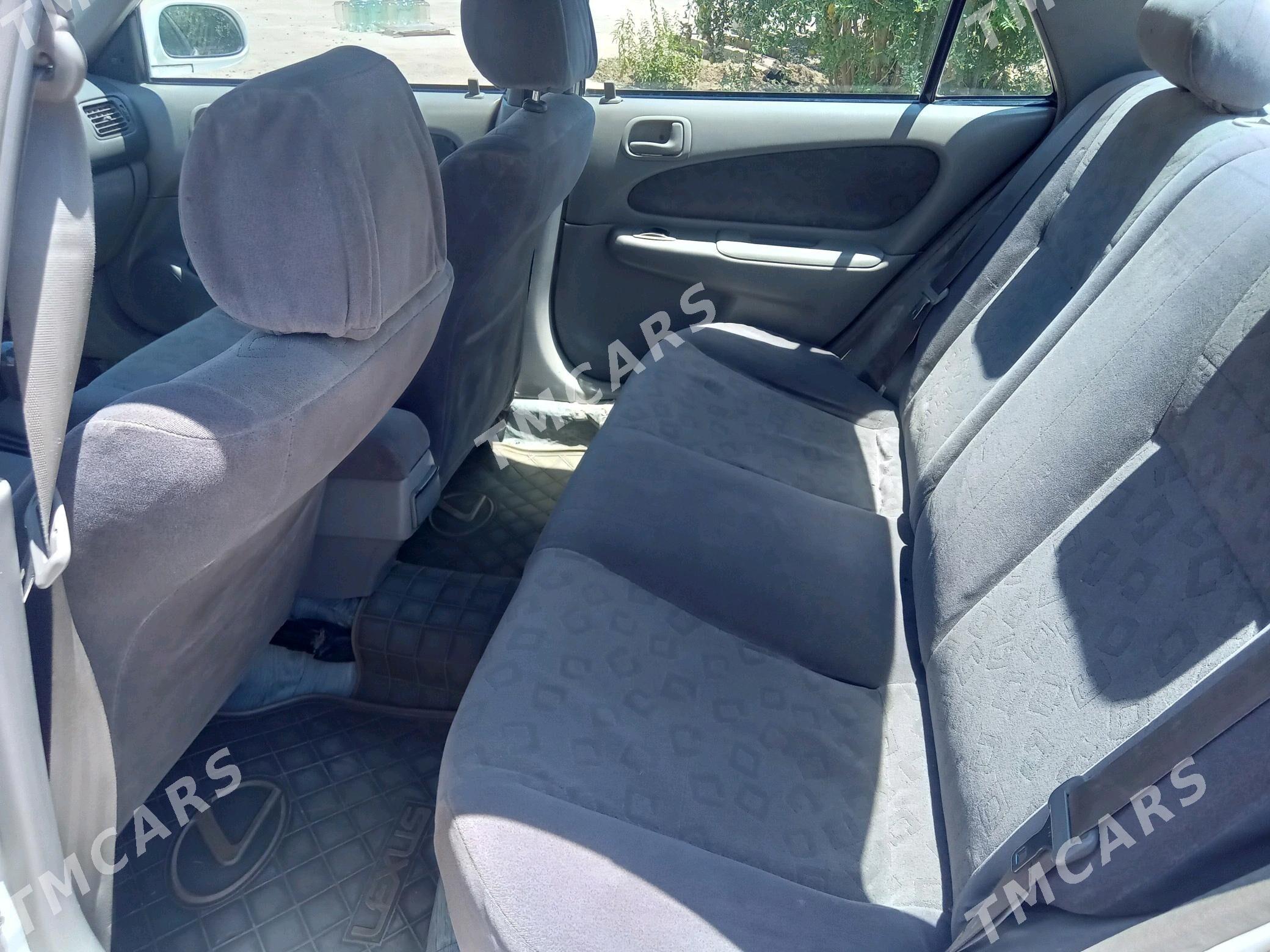 Toyota Corolla 2000 - 66 000 TMT - Теджен - img 3