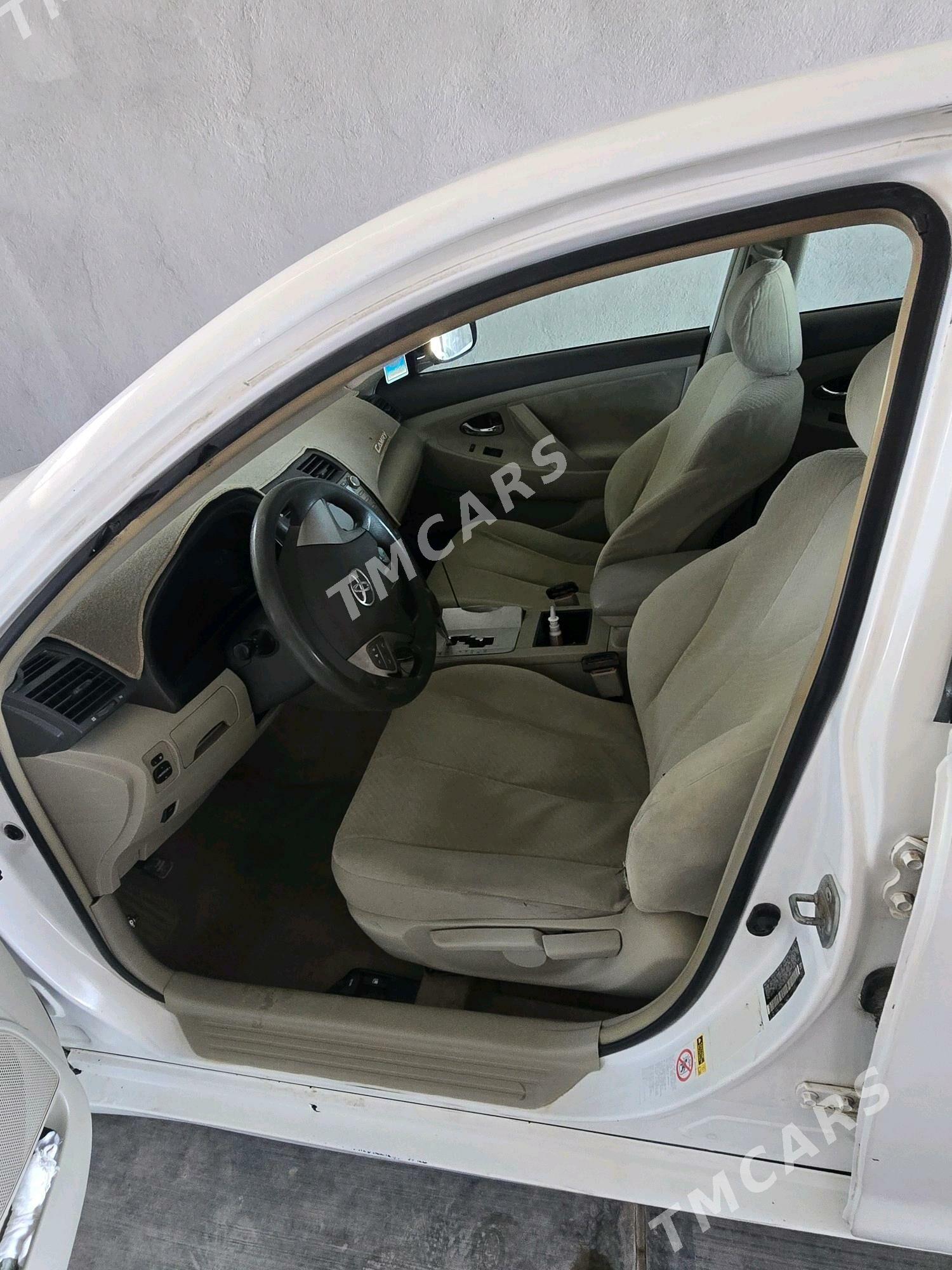 Toyota Camry 2006 - 140 000 TMT - Губадаг - img 3