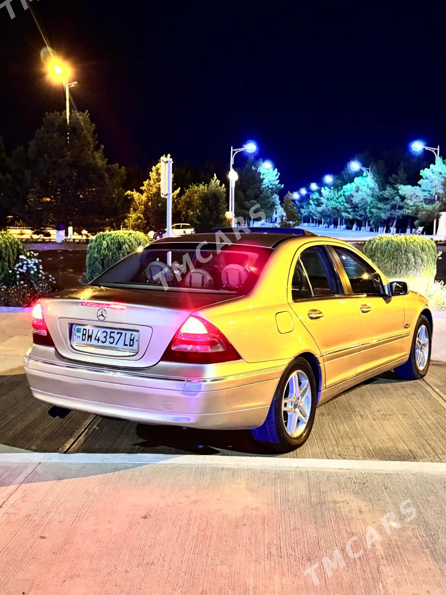 Mercedes-Benz C320 2001 - 130 000 TMT - Туркменабат - img 3