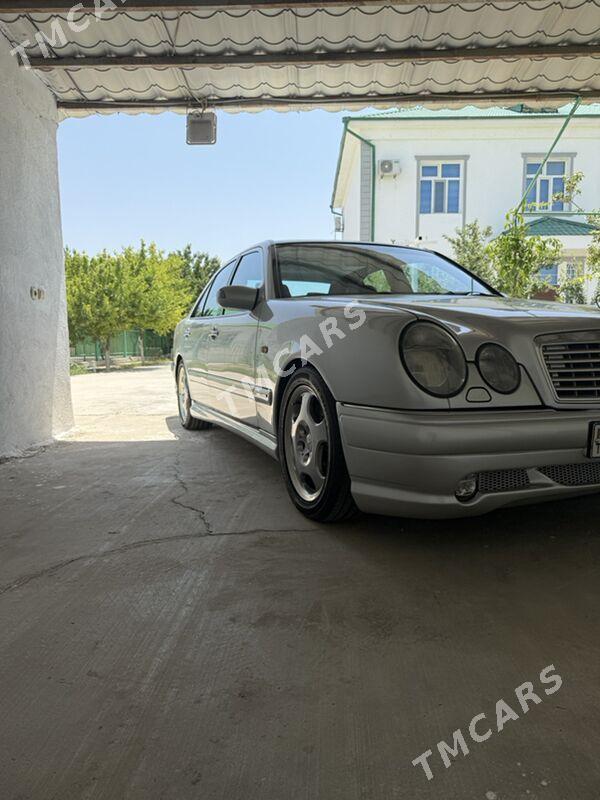 Mercedes-Benz E320 1998 - 165 000 TMT - Ашхабад - img 5