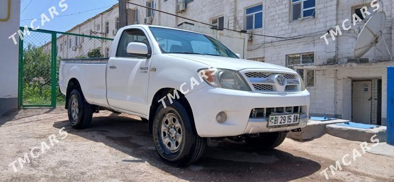 Toyota Hilux 2006 - 160 000 TMT - Туркменбаши - img 5