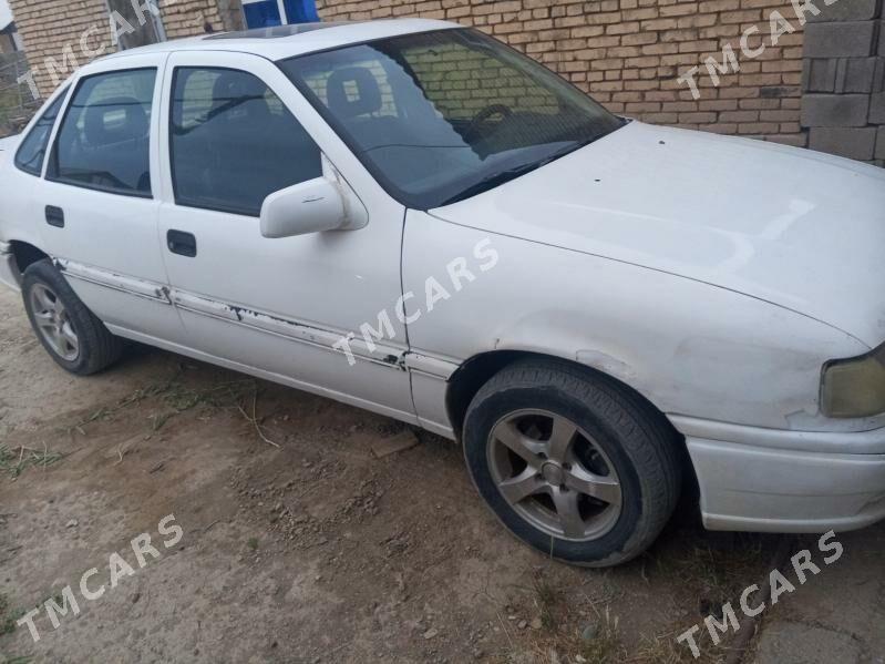 Opel Vectra 1993 - 30 000 TMT - Ak bugdaý etraby - img 8