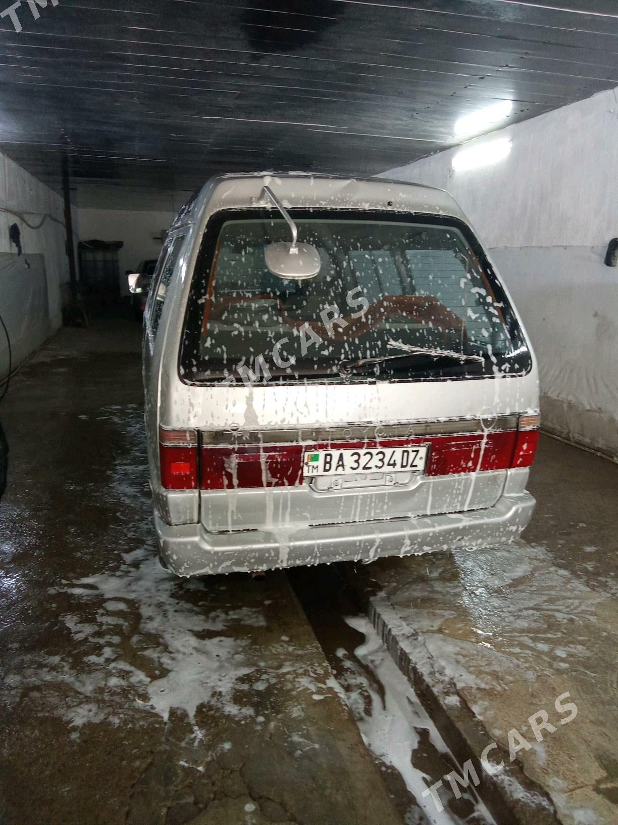Toyota Town Ace 1994 - 30 000 TMT - Дашогуз - img 4