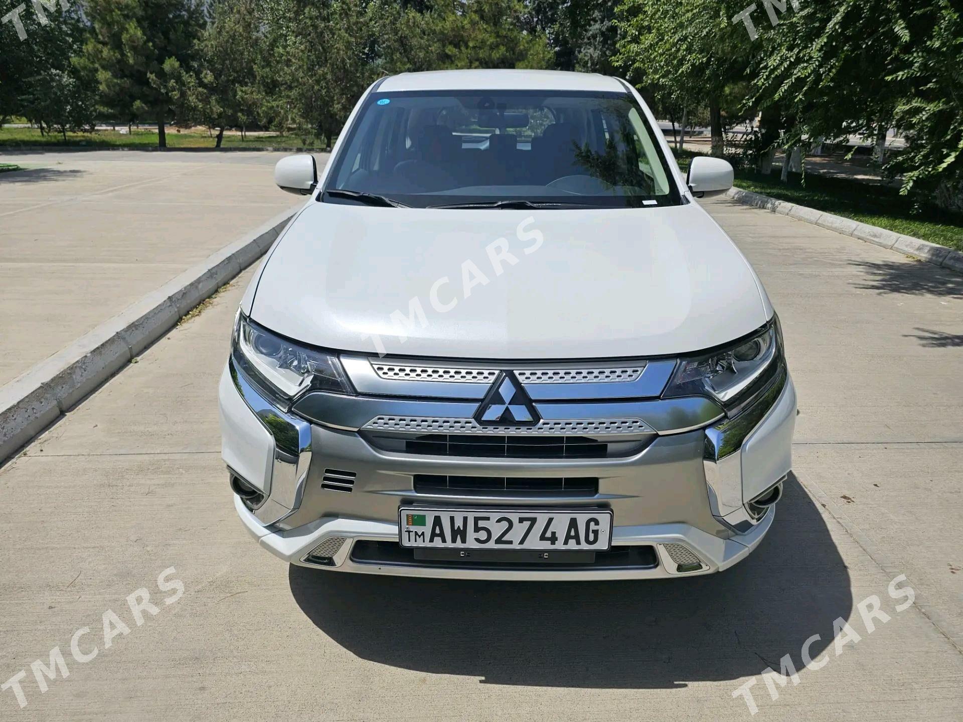 Mitsubishi Outlander 2023 - 280 000 TMT - Howdan "W" - img 2