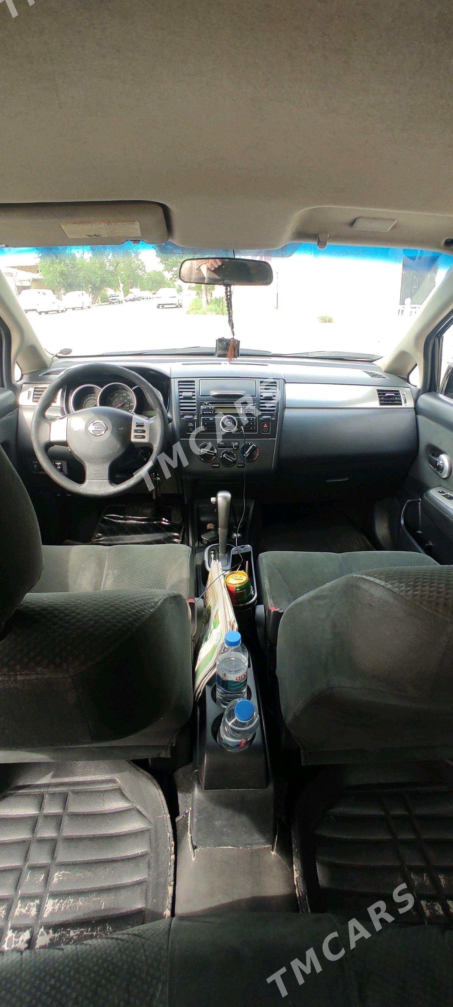 Nissan Versa 2011 - 90 000 TMT - Mary - img 2