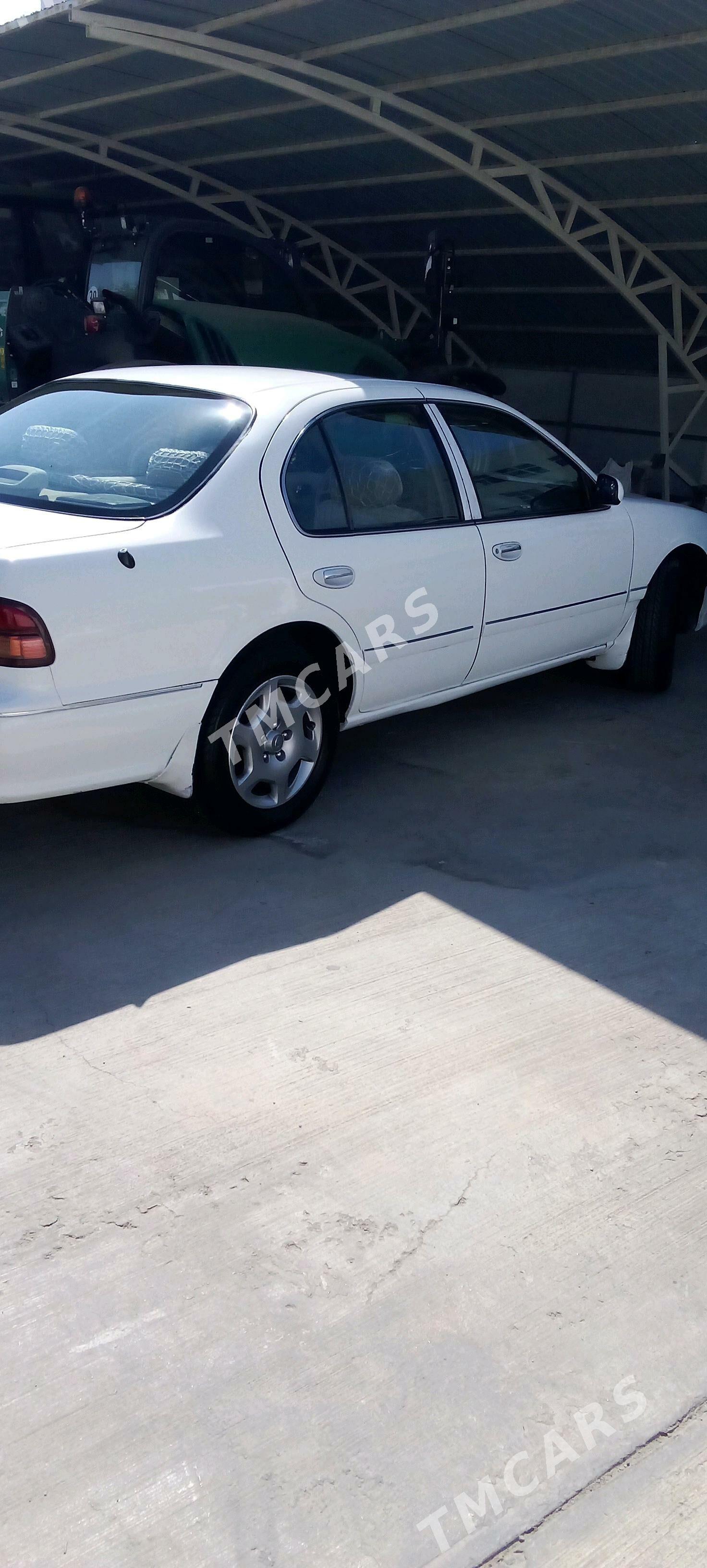 Infiniti I30 1998 - 25 000 TMT - Теджен - img 4