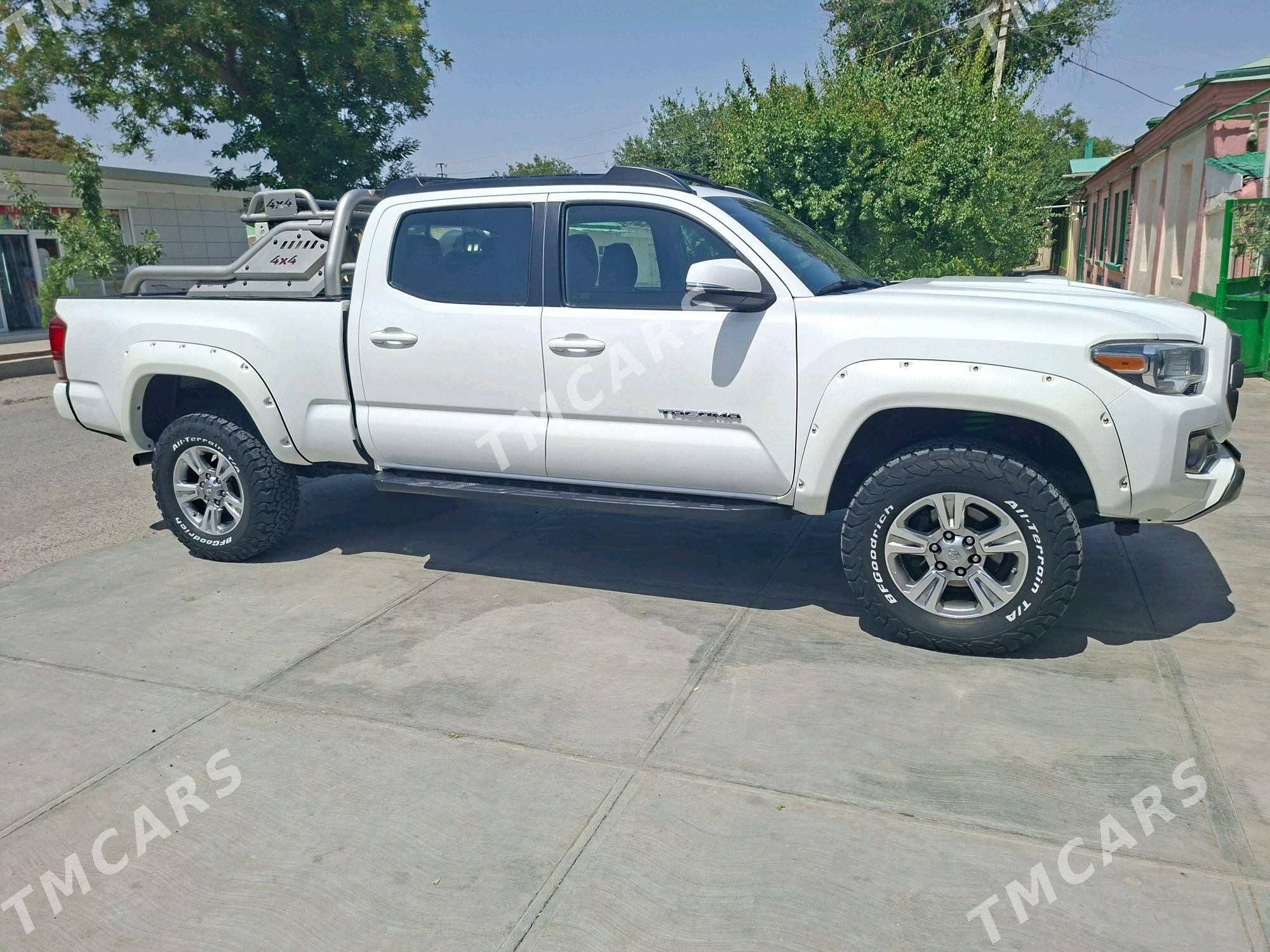 Toyota Tacoma 2016 - 410 000 TMT - Aşgabat - img 3