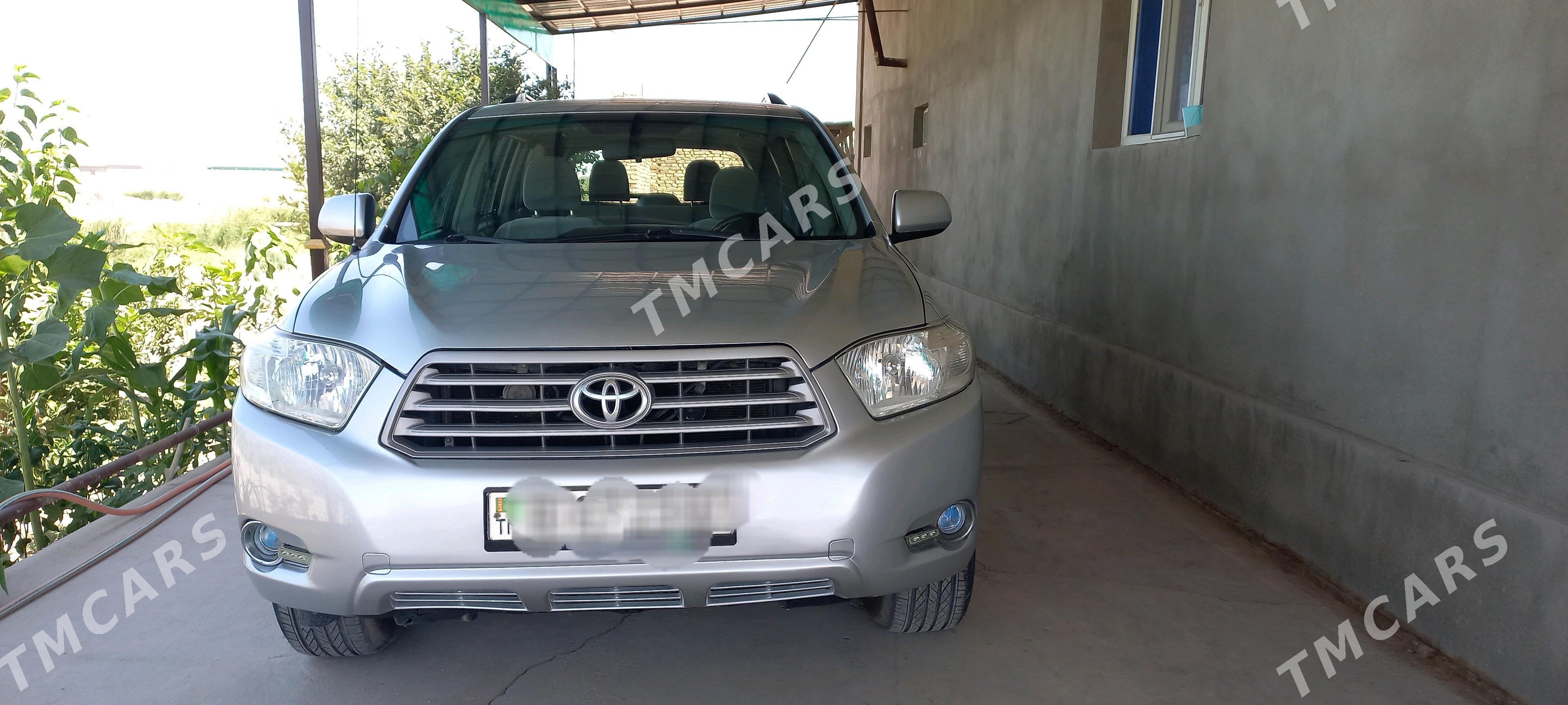 Toyota Highlander 2008 - 258 000 TMT - Дашогуз - img 5