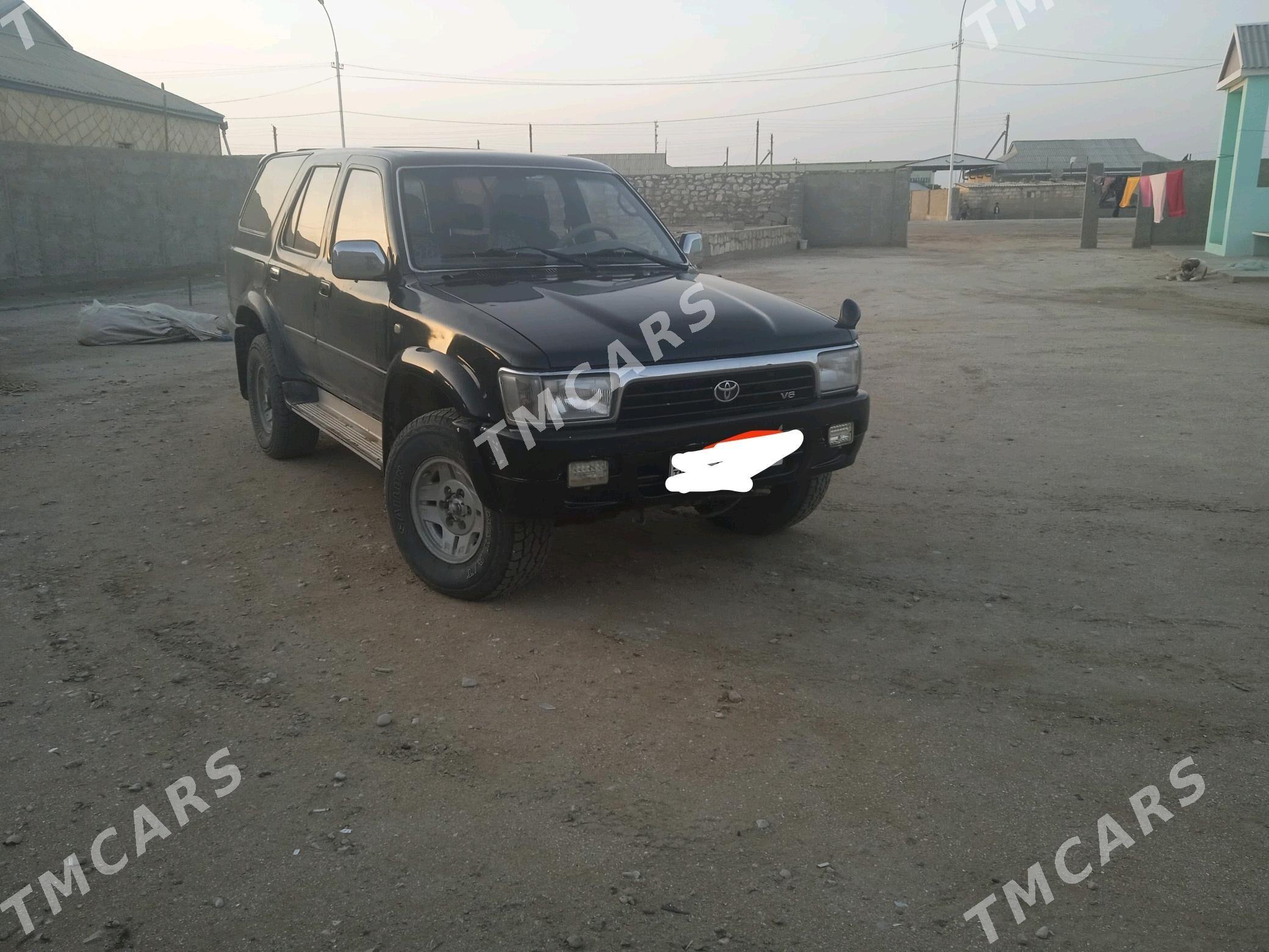 Toyota Hilux 1992 - 55 000 TMT - Esenguly - img 5