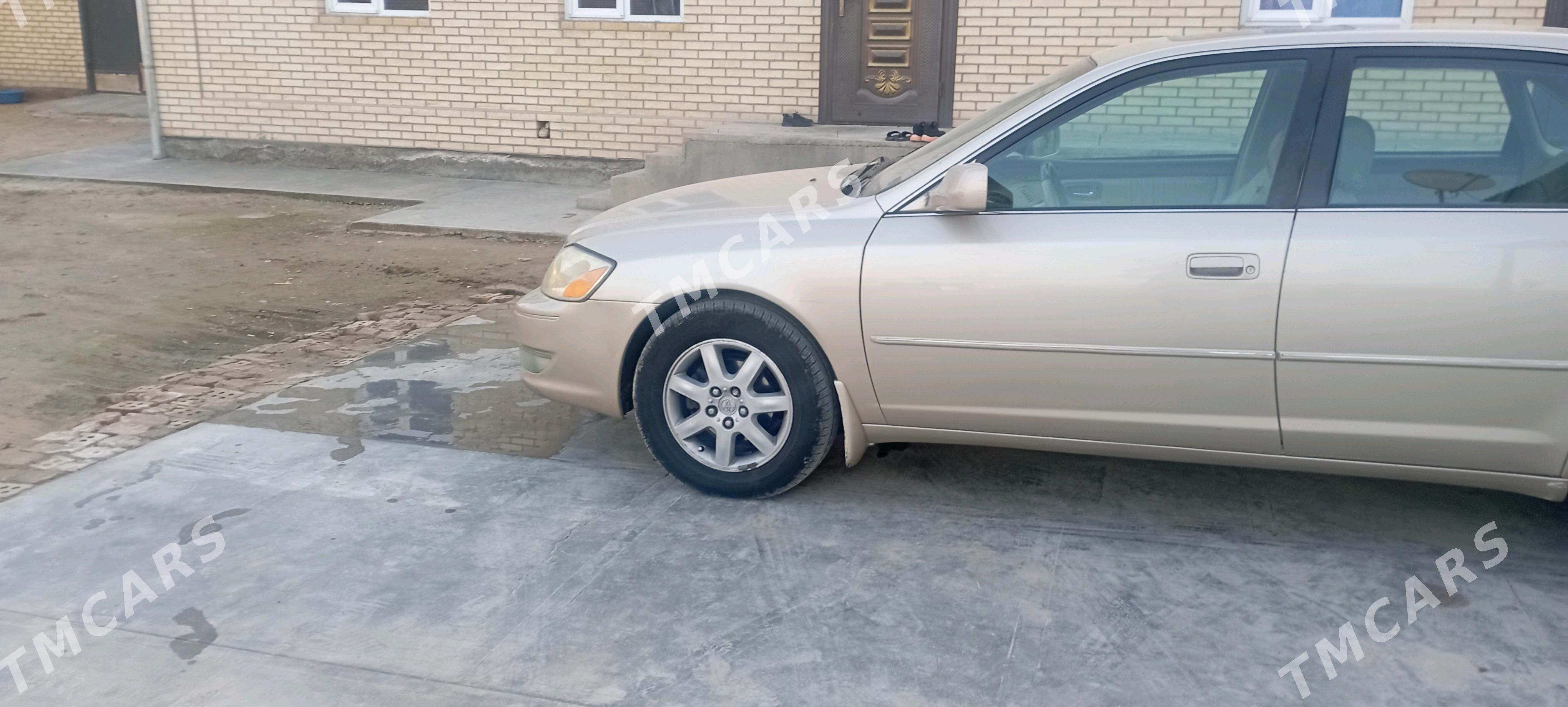 Toyota Avalon 2001 - 140 000 TMT - Сакарчага - img 6