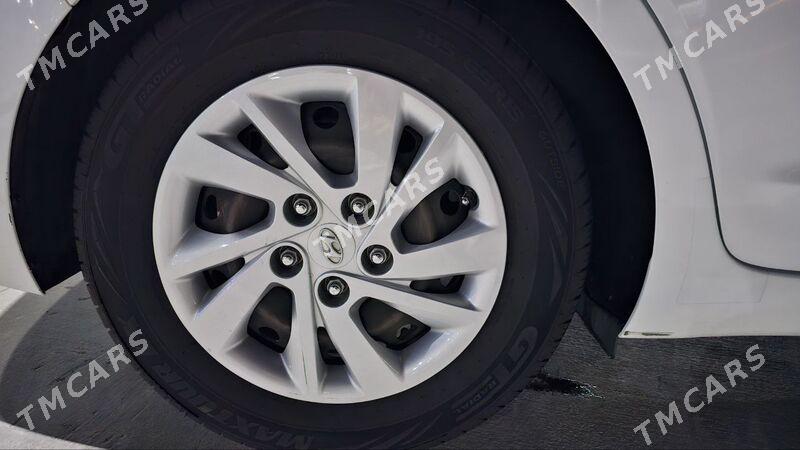 Hyundai Elantra 2019 - 199 000 TMT - Aşgabat - img 7