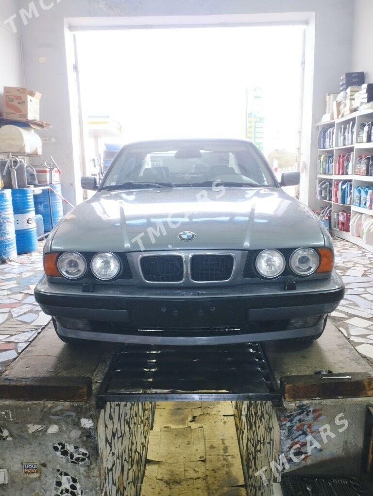 BMW 525 1990 - 80 000 TMT - Balkanabat - img 3