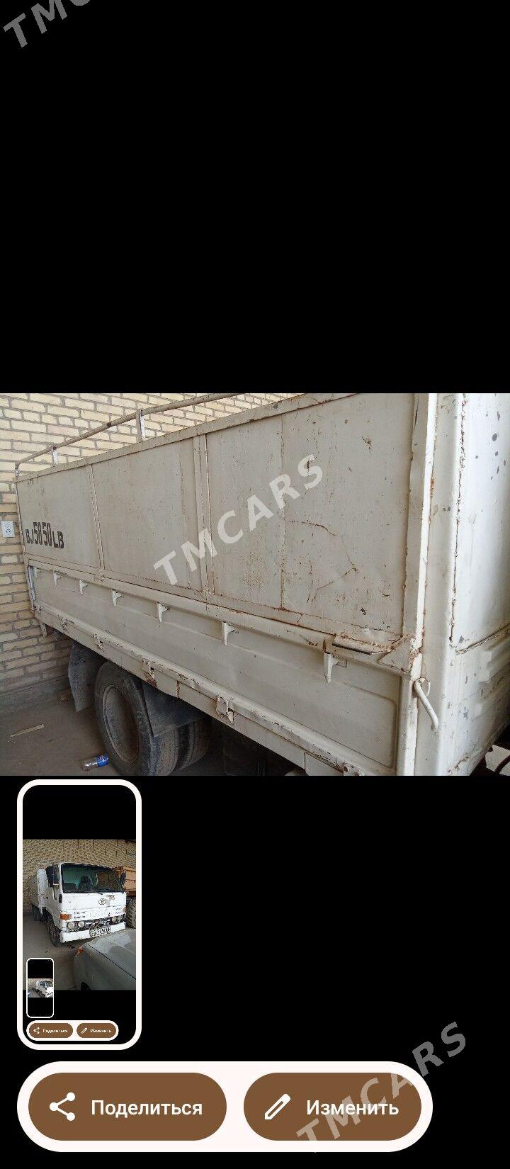 Toyota Dyna 1996 - 60 000 TMT - Çärjew - img 6