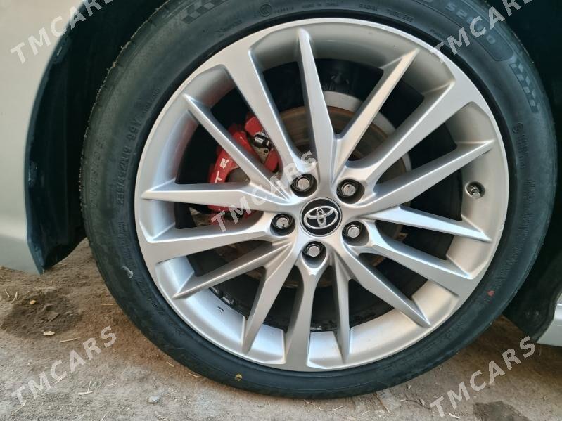 Toyota Camry 2018 - 360 000 TMT - Кёнеургенч - img 5