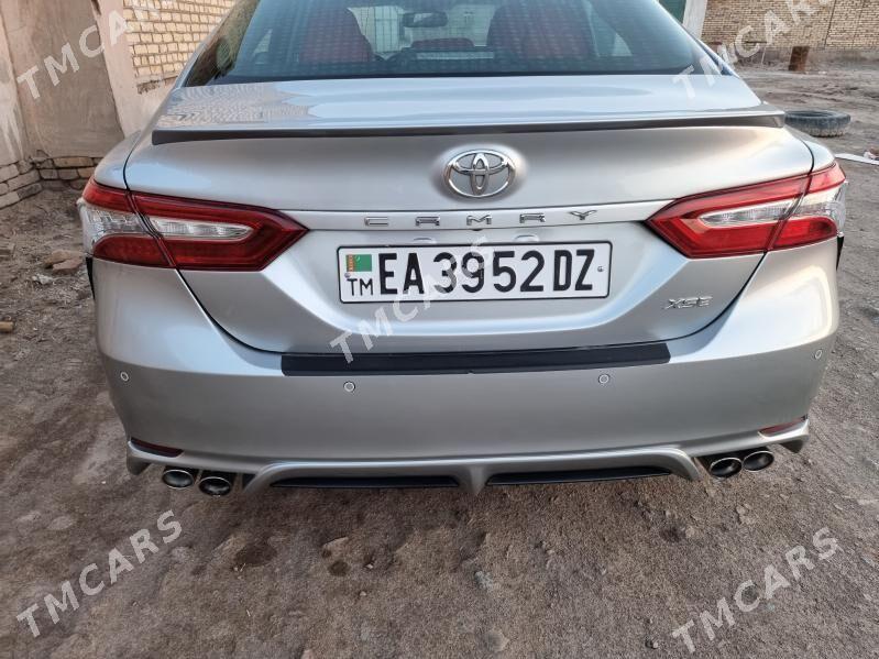 Toyota Camry 2018 - 360 000 TMT - Кёнеургенч - img 3