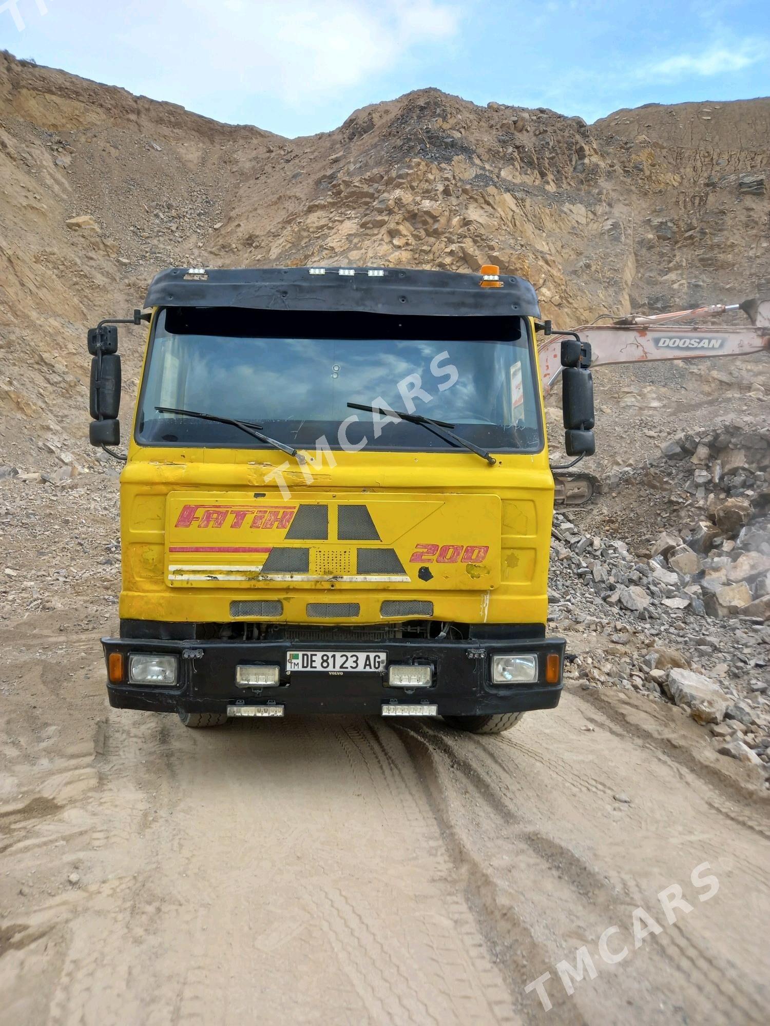 Howo Sinotruk 2011 - 330 000 TMT - Гёкдже - img 2