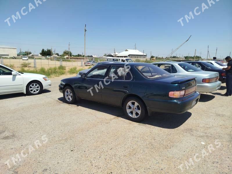 Toyota Camry 1993 - 77 000 TMT - Mary - img 3