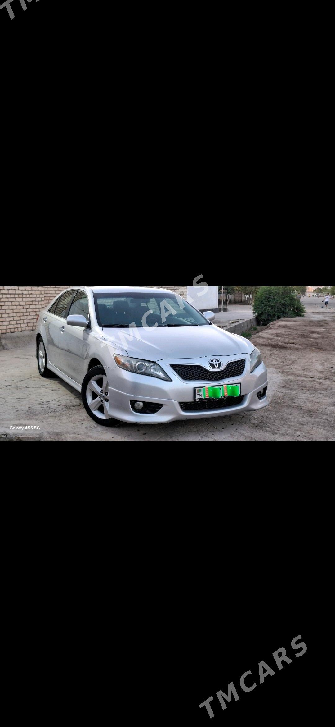Toyota Camry 2010 - 200 000 TMT - Köneürgenç - img 3