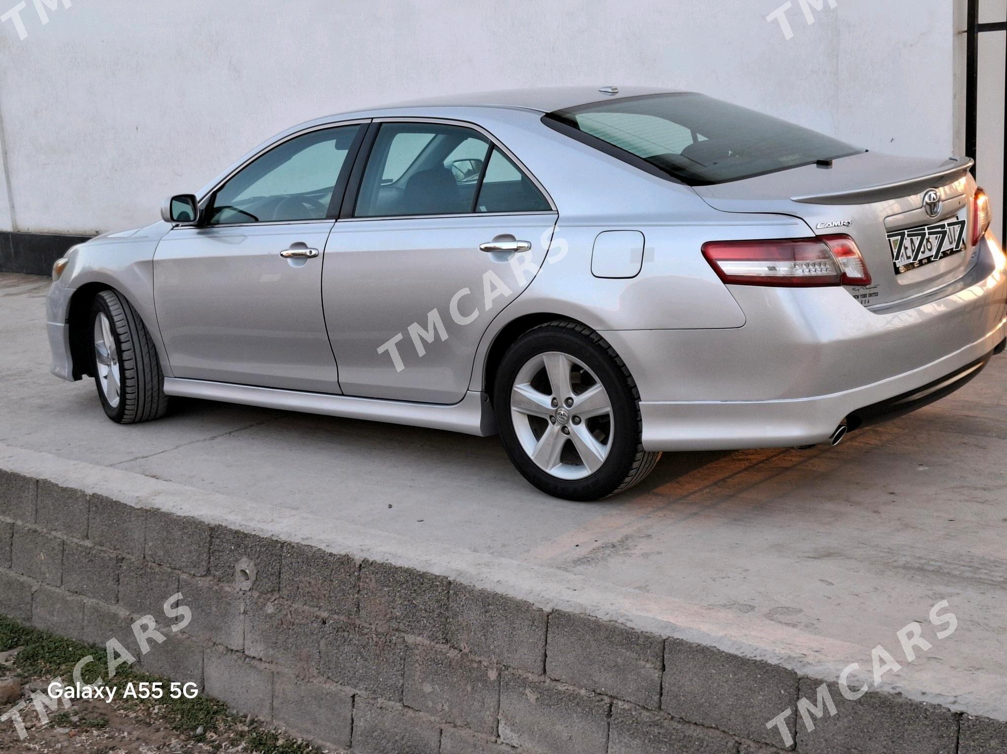 Toyota Camry 2010 - 200 000 TMT - Köneürgenç - img 4