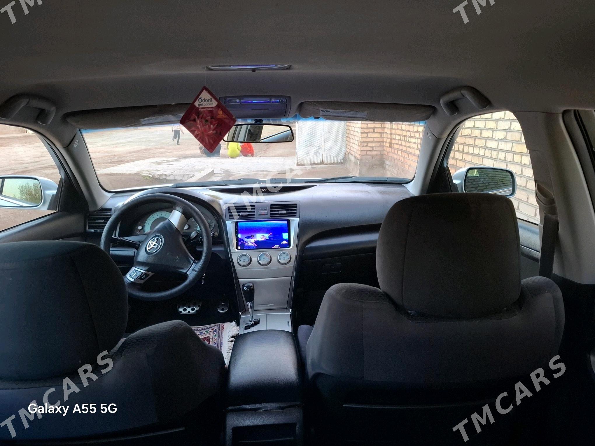 Toyota Camry 2010 - 200 000 TMT - Köneürgenç - img 6