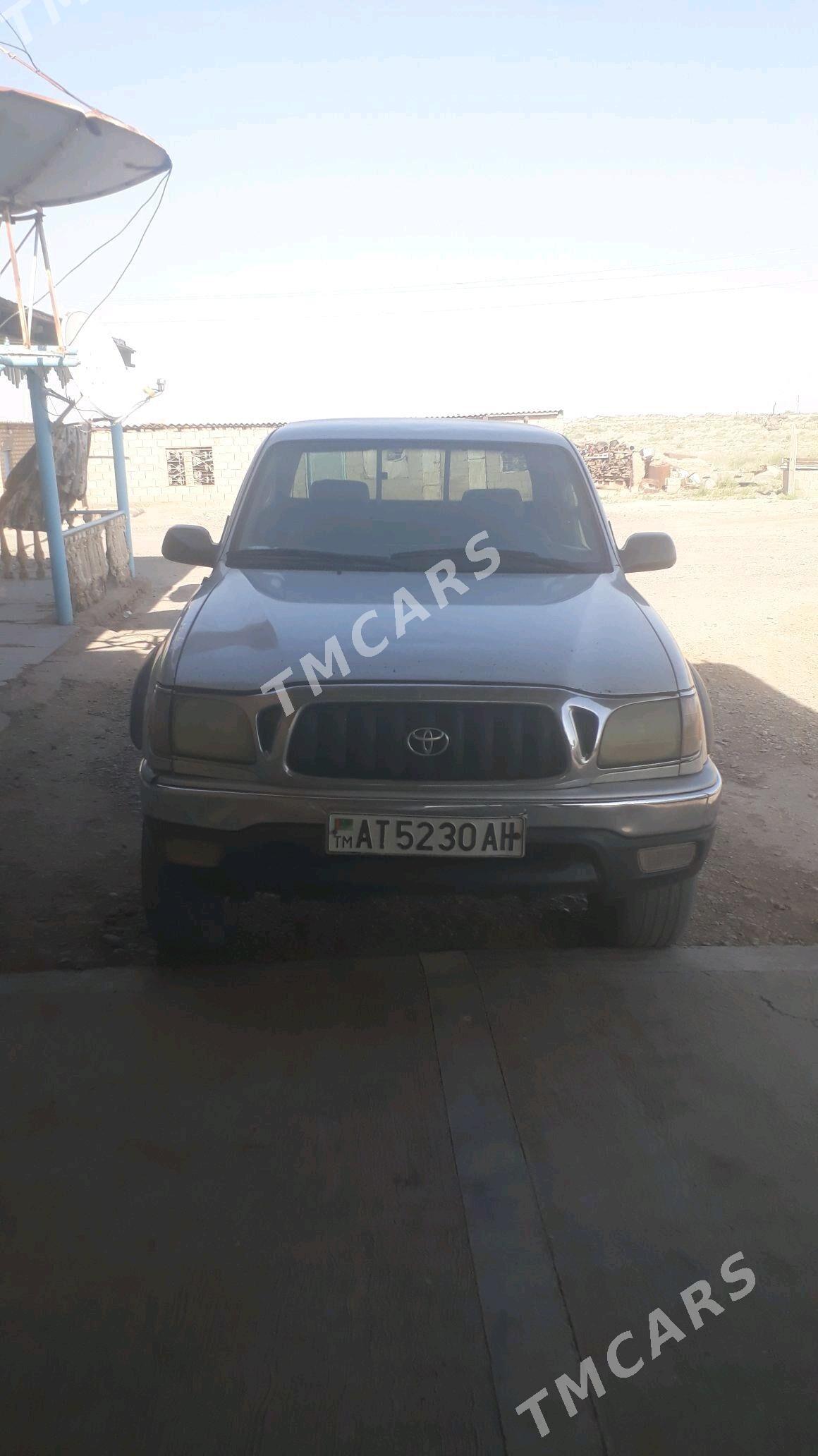 Toyota Tacoma 2003 - 95 000 TMT - Sarahs - img 2