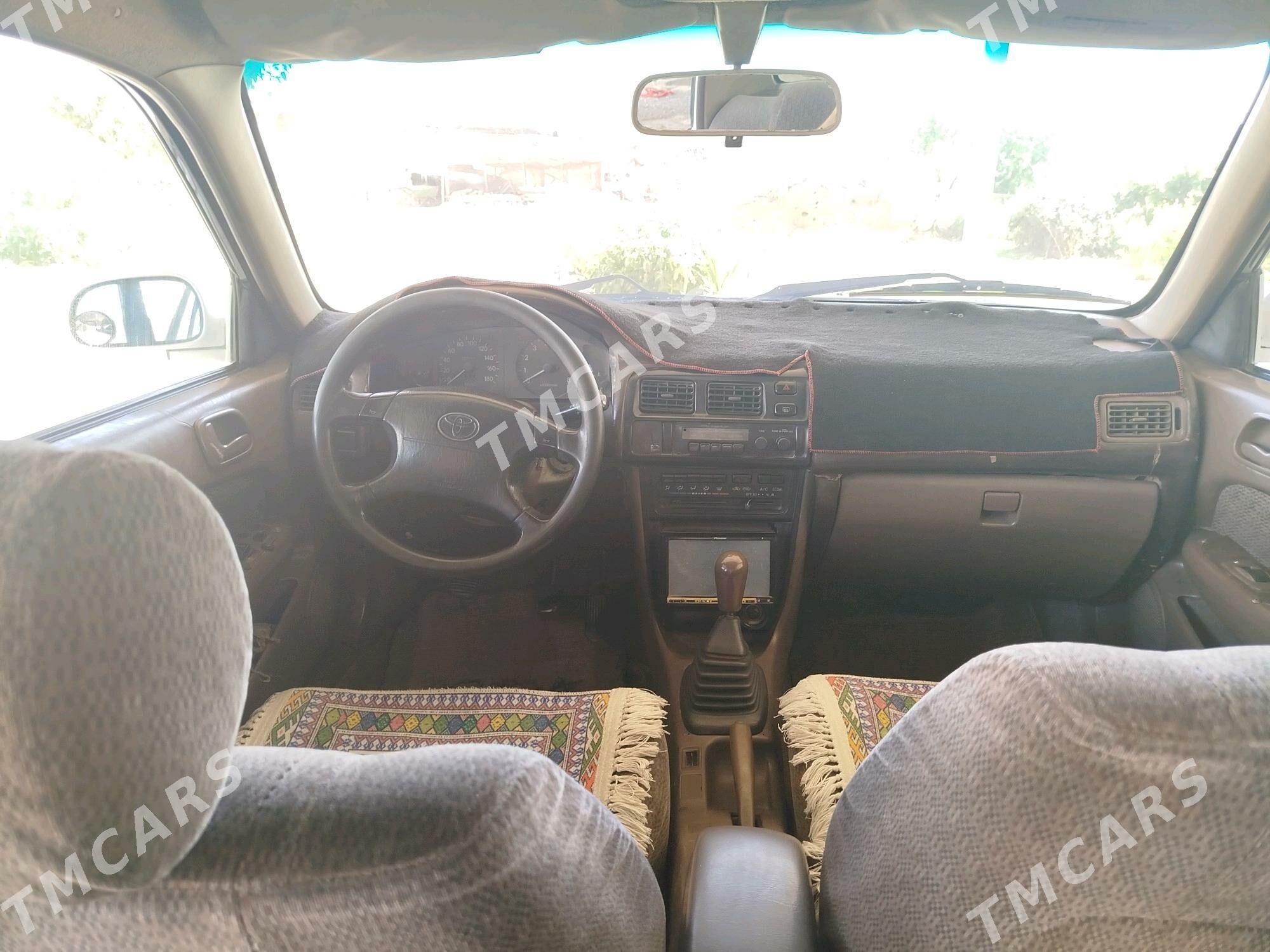 Toyota Corolla 1995 - 50 000 TMT - Wekilbazar - img 3