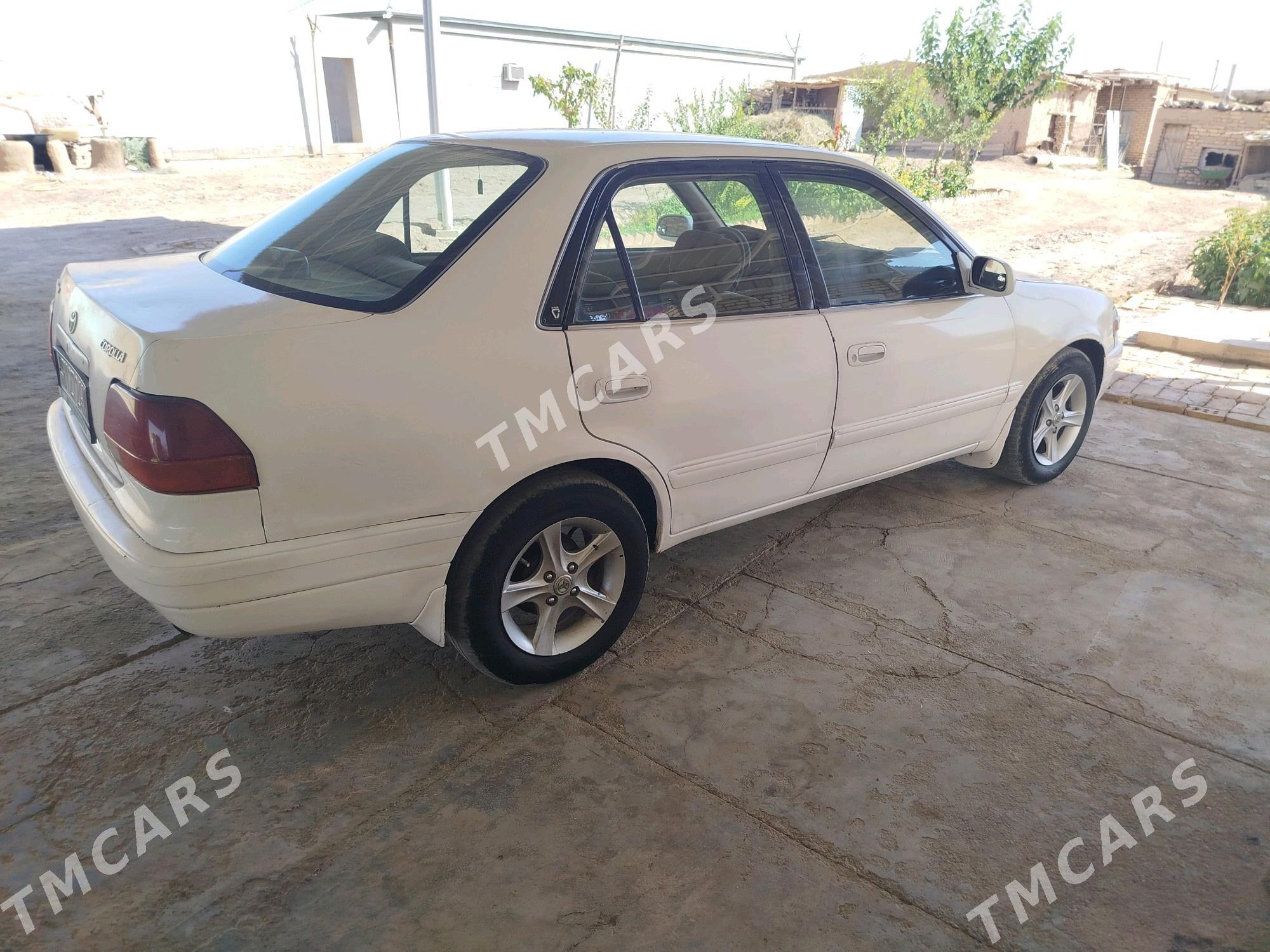 Toyota Corolla 1995 - 50 000 TMT - Wekilbazar - img 4