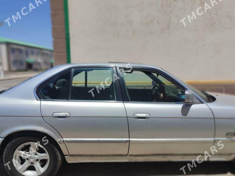BMW 525 1991 - 42 000 TMT - Baýramaly - img 5