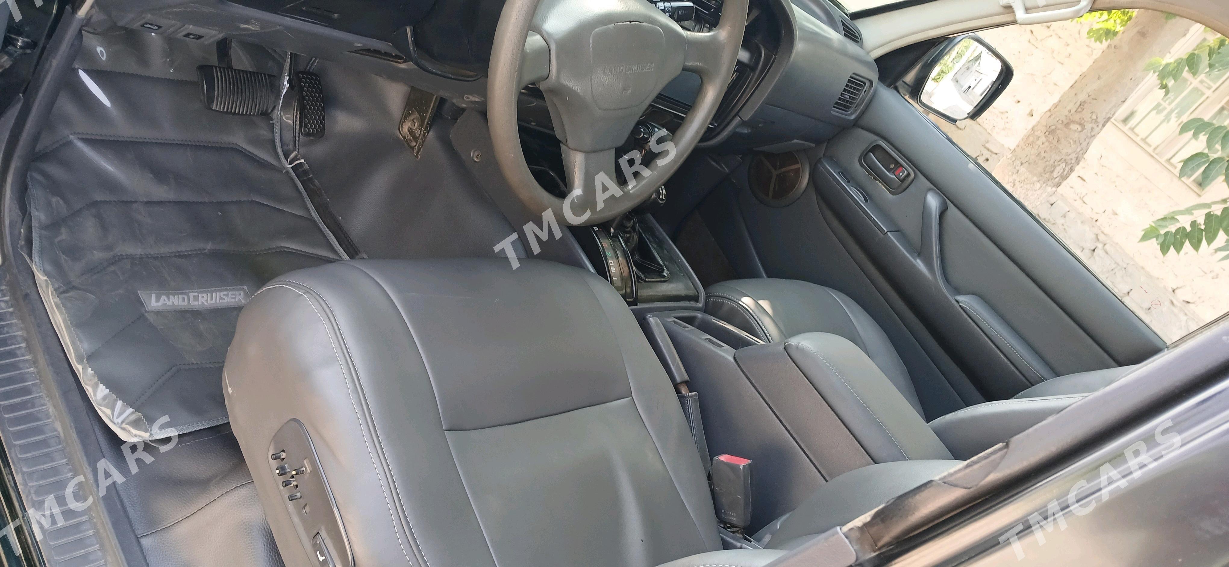 Toyota Land Cruiser 1993 - 119 000 TMT - Türkmenbaşy - img 3