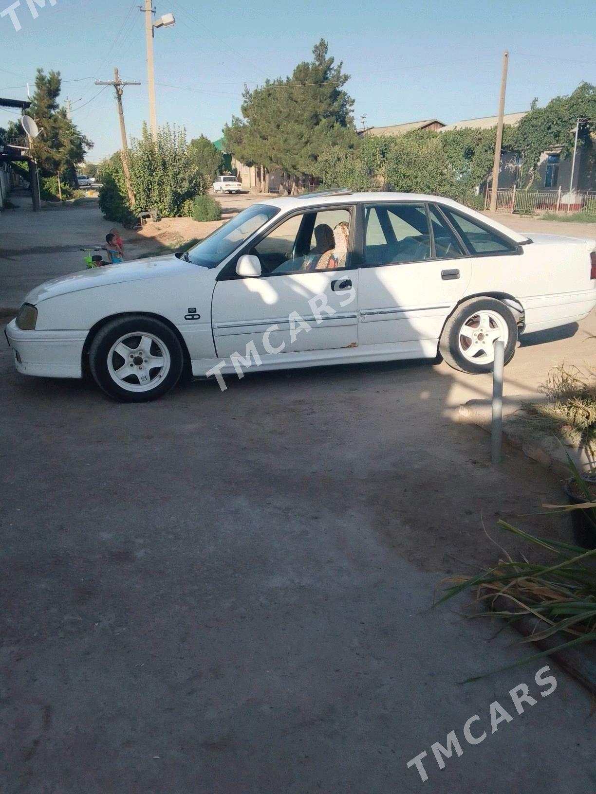 Opel Senator 1993 - 25 000 TMT - Сакар - img 5