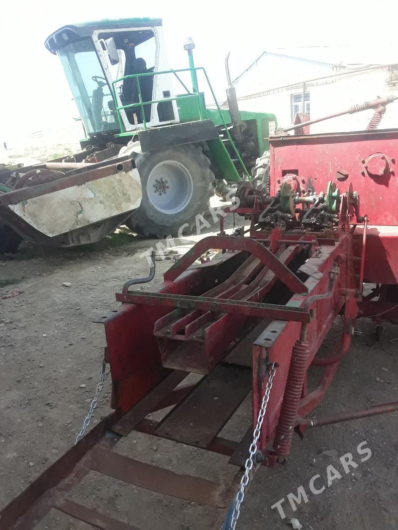 MTZ 80 2007 - 200 000 TMT - Гызыларбат - img 4