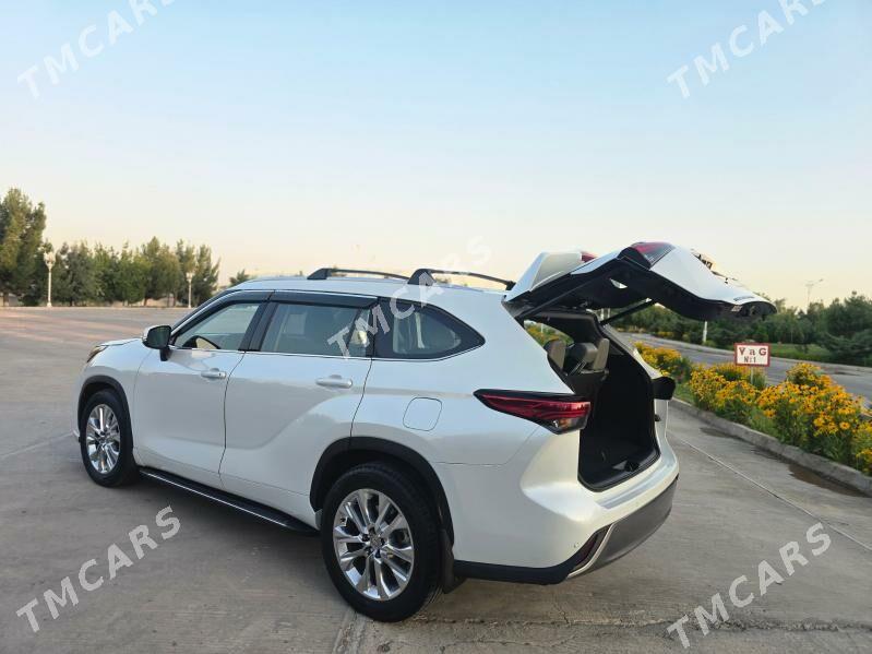 Toyota Highlander 2022 - 550 000 TMT - Dänew - img 5
