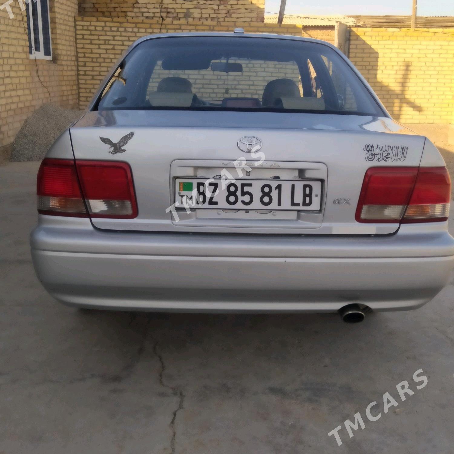 Toyota Camry 1994 - 65 000 TMT - Дарганата - img 8