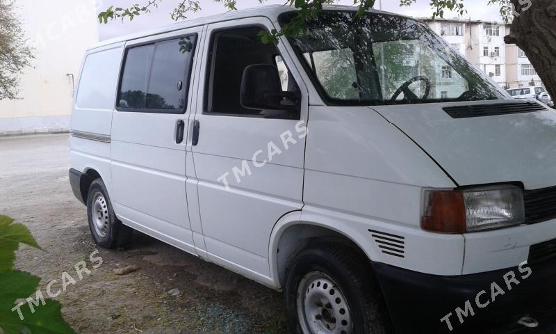 Volkswagen Transporter 2001 - 31 000 TMT - Ашхабад - img 4