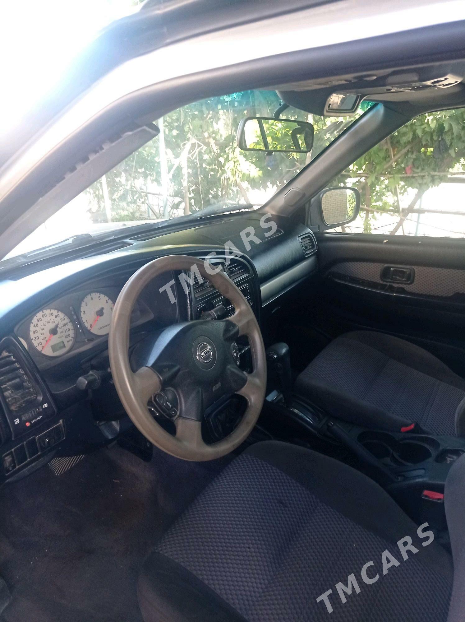 Nissan Pathfinder 2003 - 110 000 TMT - Farap - img 3
